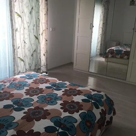 Luxury With Pool For Rent In Izmir Cesme Villa Emin Sitesi