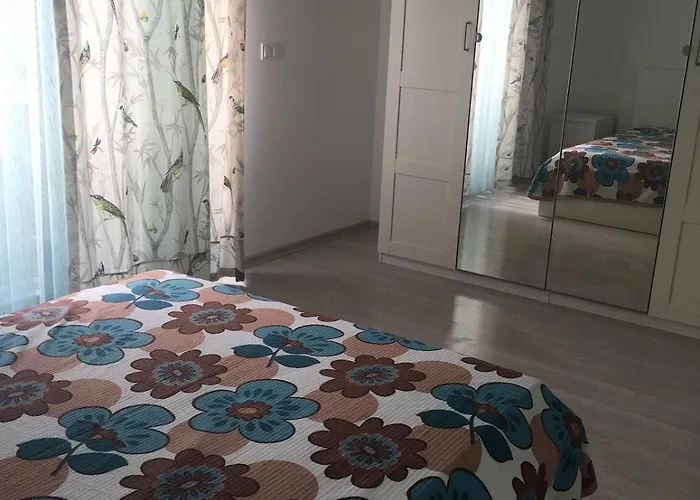 Luxury With Pool For Rent In Izmir Cesme Villa Emin Sitesi